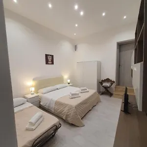  Casa vacanze Teatro Del Sole Mare Sferracavallo Italia